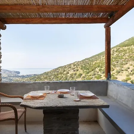 Falcon Eyes- Panoramic Stone House *
