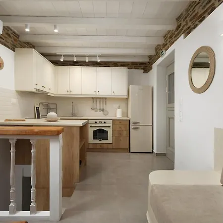 بيت للعطل Falcon Eyes- Panoramic Stone House